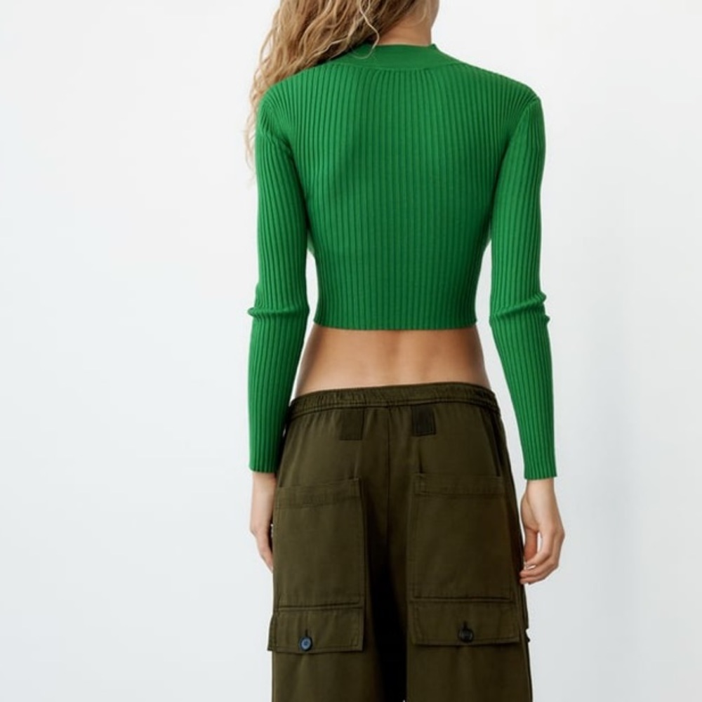 COPY - Zara cut out knit top - Picture 2 of 3